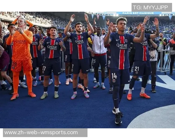 巴黎圣日耳曼创历史提前六轮夺法甲第十三冠青春风暴震撼联赛格局